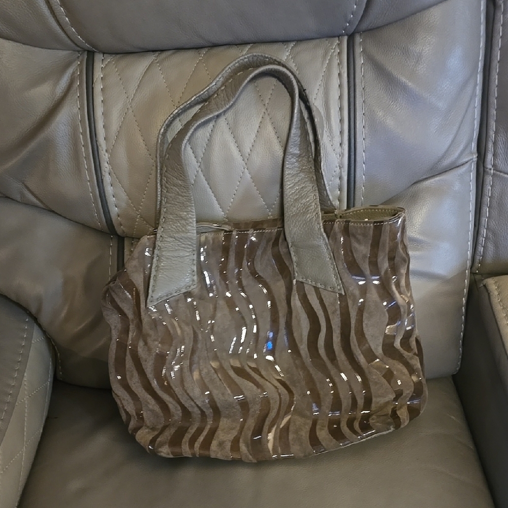 Elegant Brown Handbag
